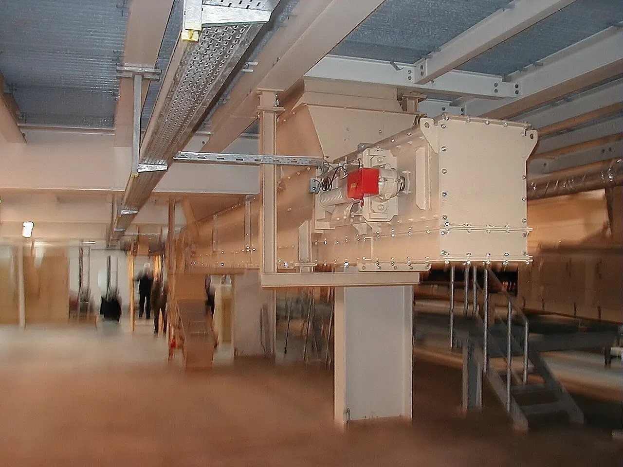 Trogkettenförderer